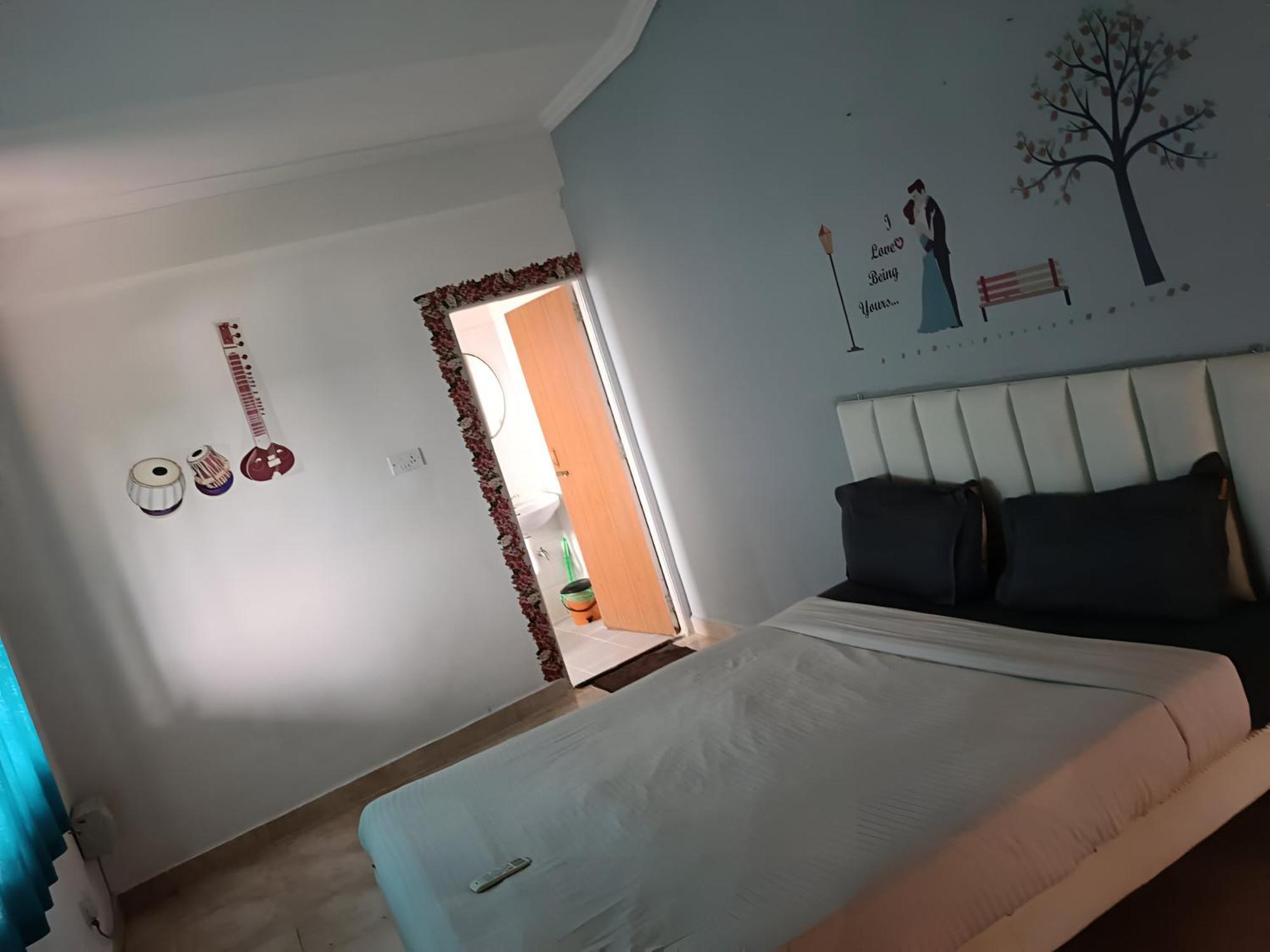 Ronne'S Little Baga Service Apartments Zewnętrze zdjęcie